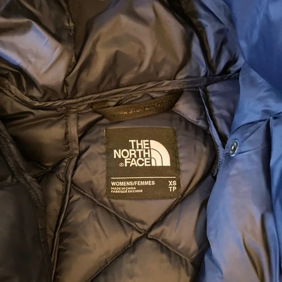 The Northface Far Northern Quilted Puffer Capelet EUC Rich Navy XS - Picture 7 of 16